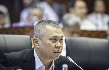 股巢配资 载中国等国游客快艇倾覆事故致多人死伤，印尼交通部长致歉